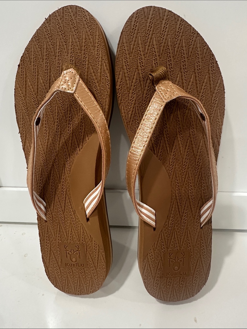 Women's KuaiLu Brown Sandals with Metallic Rose Straps